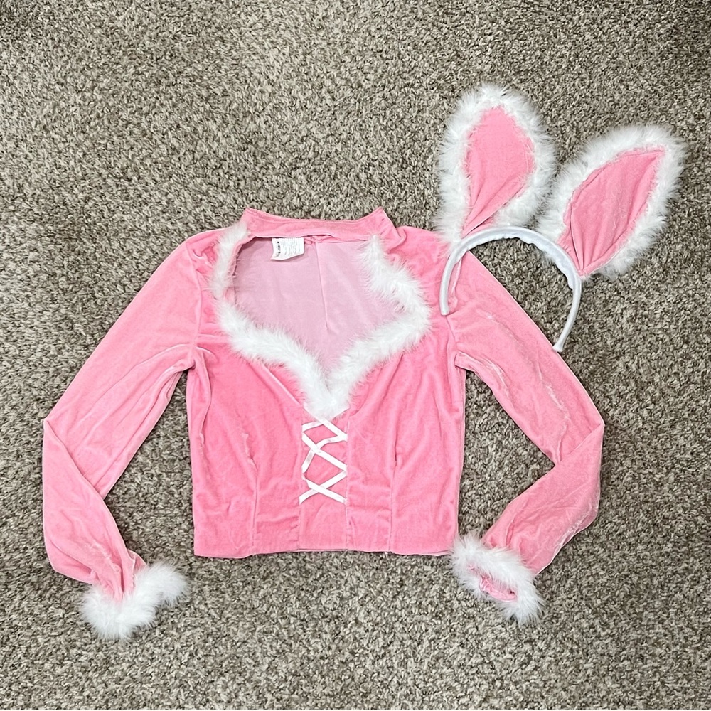 Vintage Y2K Mcbling pink velvet bunny Halloween costume